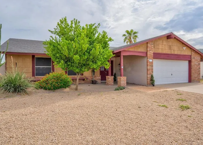 Getaway Parkwest Pool - Getaway-pool - Stadium- Westgate- King Bed *