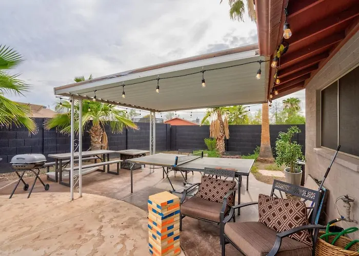 Getaway Parkwest Pool - Getaway-pool - Stadium- Westgate- King Bed Holiday home Glendale
